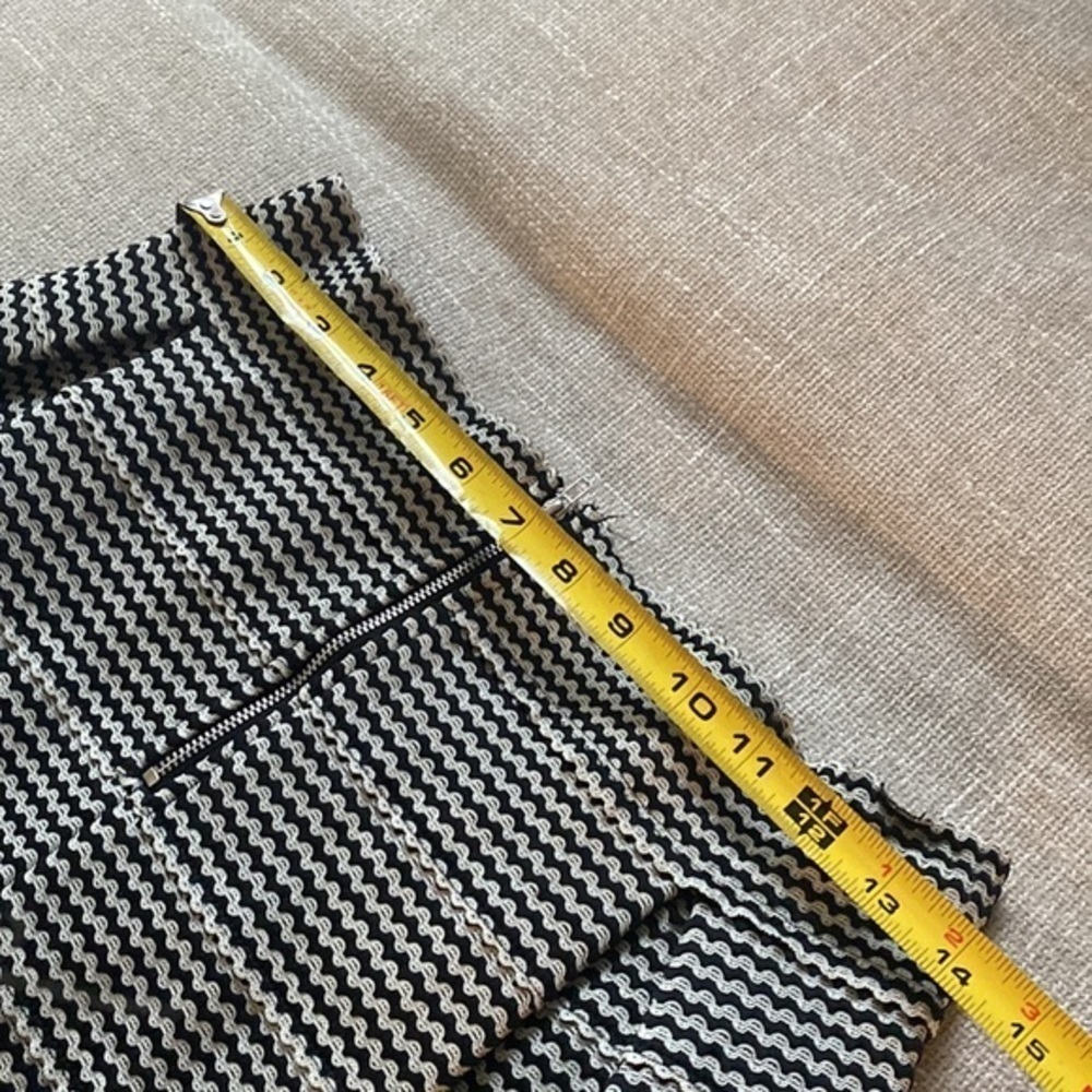 Petit Gateau Skirt View 5